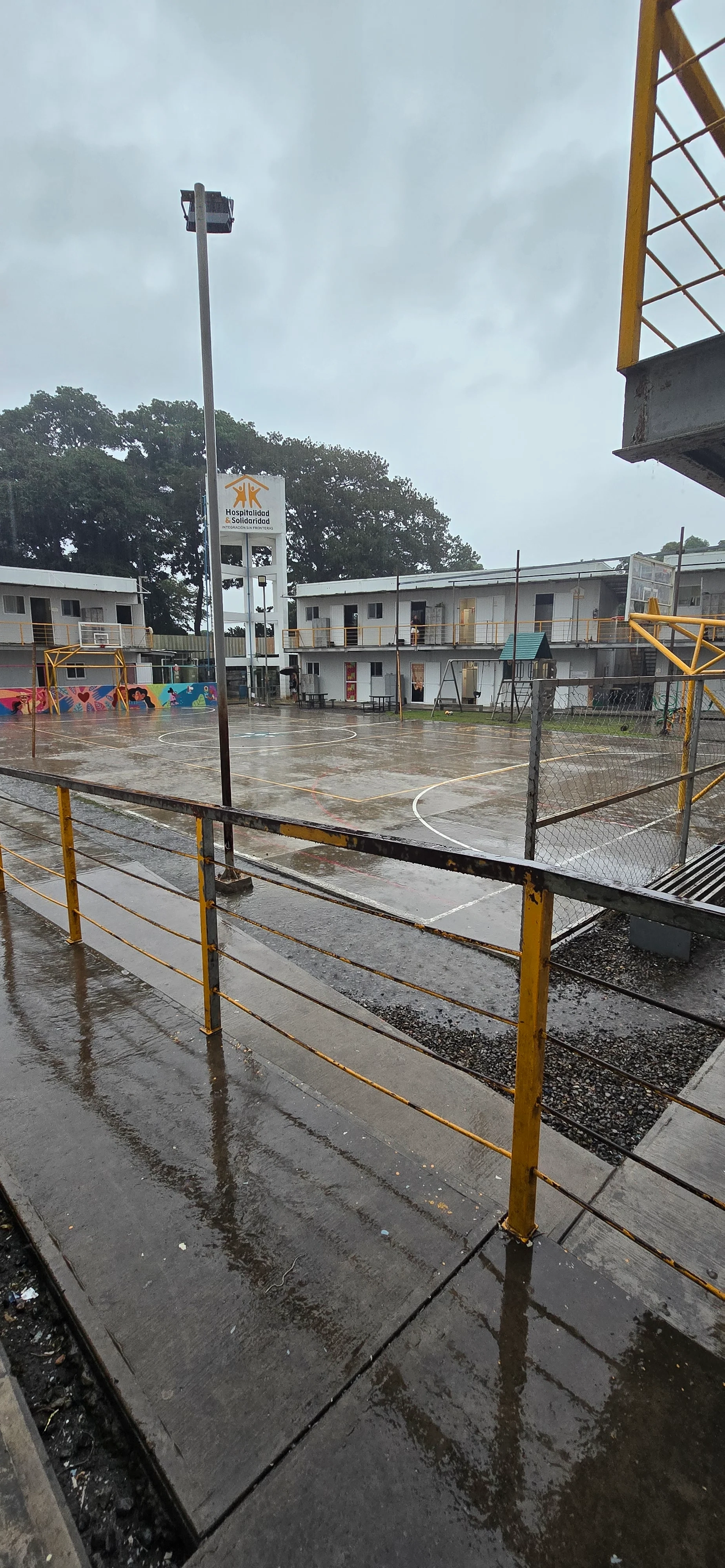 Internacionales Jr HyS gallery image